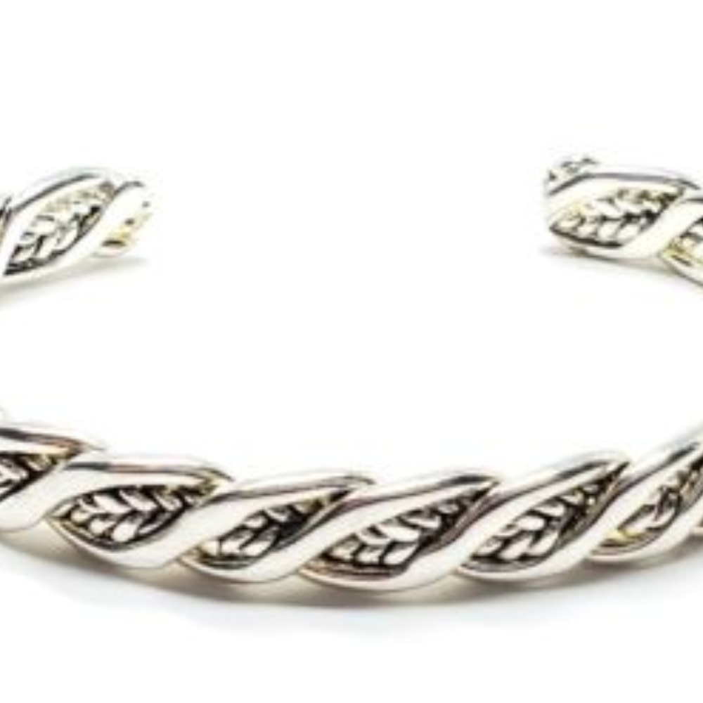 Sharp Silver Tone Twisted Cuff Bracelet Vintage